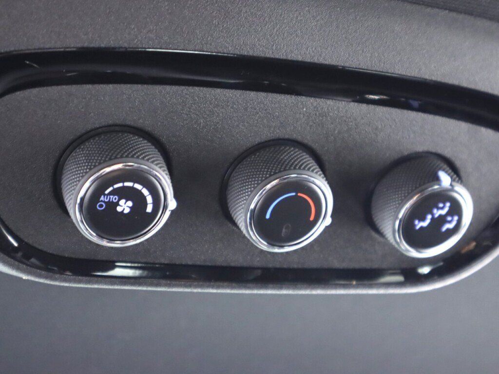 Used 2021 Dodge Durango R/T w/ Trailer Tow Group IV AWD/4WD image 38