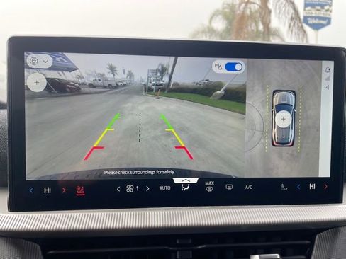 New 2026 Ford Explorer ST-Line w/ ST-Line Street Pack image 13