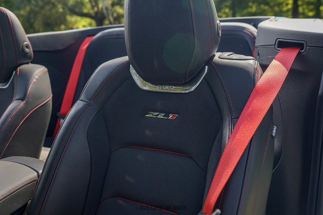 Used 2022 Chevrolet Camaro ZL1 RWD image 59