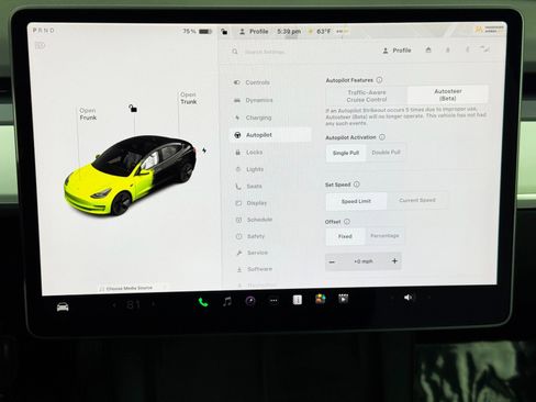 Used 2022 Tesla Model 3 image 24