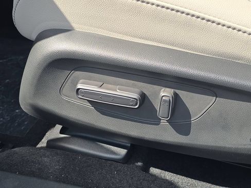 New 2027 Honda HR-V EX-L image 7