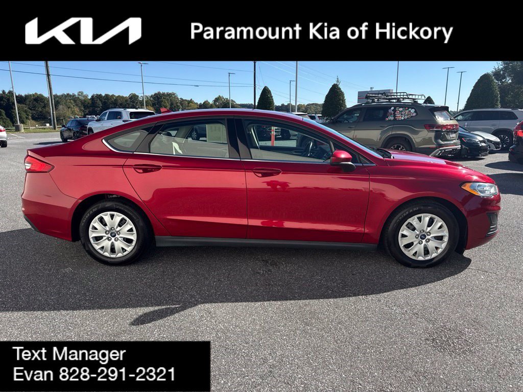 Used 2020 Ford Fusion S FWD image 8