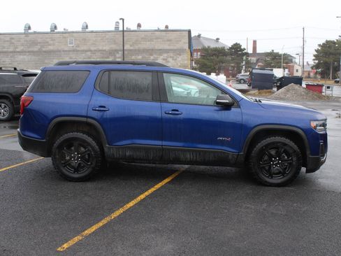 Used 2023 GMC Acadia AT4 w/ Preferred Package image 4