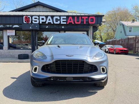Used 2021 Aston Martin DBX AWD/4WD image 2