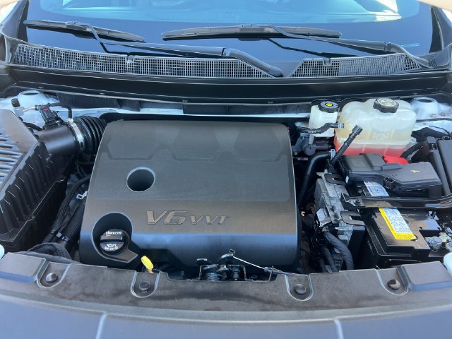 Used 2023 Chevrolet Traverse LT AWD/4WD image 36