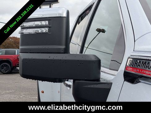 New 2026 GMC Sierra 3500 Denali w/ Denali Reserve Package AWD/4WD image 12