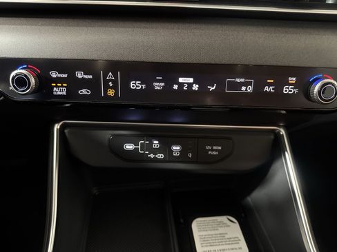 New 2026 Kia Carnival SX FWD image 21
