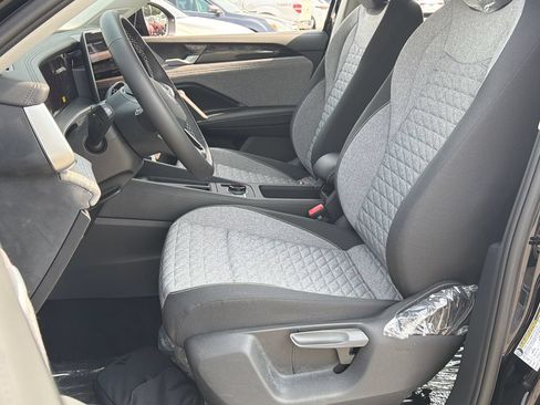 New 2026 Volkswagen Tiguan S FWD image 14