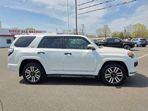 Used 2023 Toyota 4Runner Limited AWD/4WD image 8