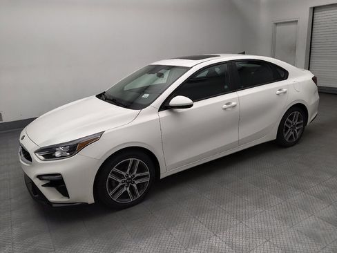 Used 2019 Kia Forte S w/ S Premium Package FWD image 2