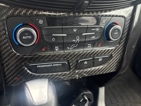 Used 2017 Ford Escape Titanium AWD/4WD image 11