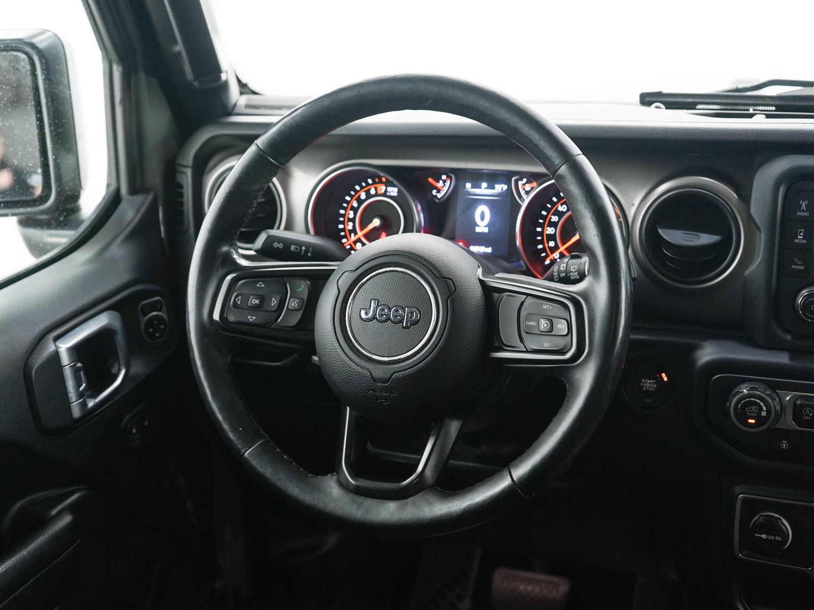 Used 2018 Jeep Wrangler Unlimited Sport S AWD/4WD image 14