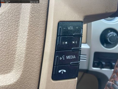 Used 2013 Ford F150 King Ranch w/ King Ranch Luxury Pkg AWD/4WD image 34