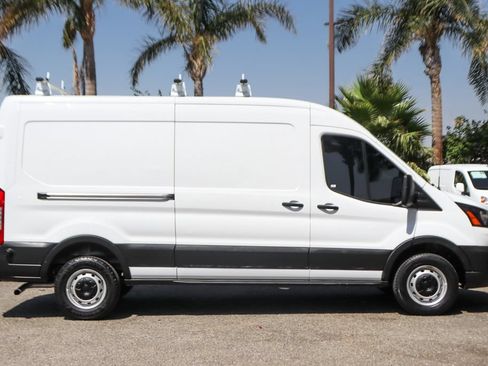 Used 2024 Ford Transit 250 148 Medium Roof RWD image 11