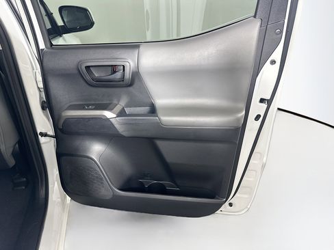 Used 2021 Toyota Tacoma SR5 image 28
