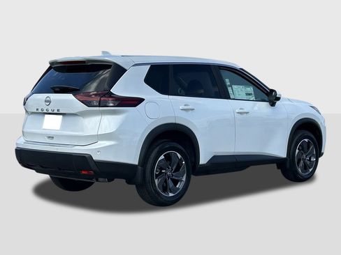 New 2026 Nissan Rogue SV image 4