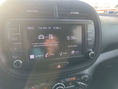Used 2024 Kia Soul LX w/ Option Group 015 FWD image 24
