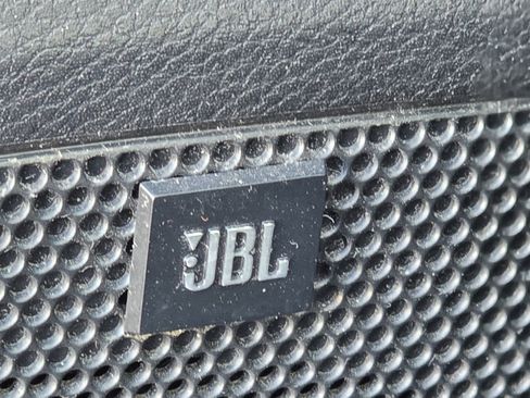 Certified 2017 Toyota Tacoma TRD Sport image 20