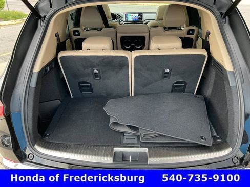 Used 2025 Acura MDX SH-AWD w/ Advance Package image 12