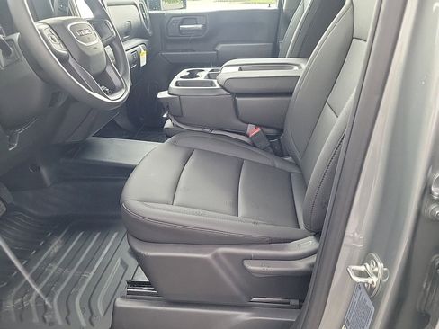 New 2025 GMC Sierra 3500 Pro image 10