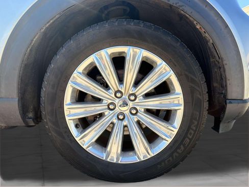 Used 2020 Ford Explorer Limited w/ Class III Trailer Tow Package RWD image 12