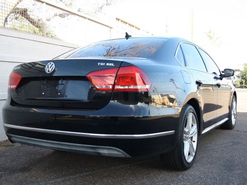 Used 2014 Volkswagen Passat 1.8T SEL Premium image 5