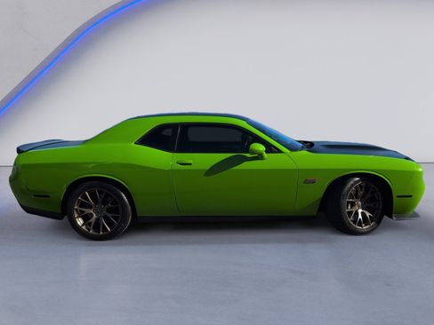 Used 2017 Dodge Challenger T/A image 3