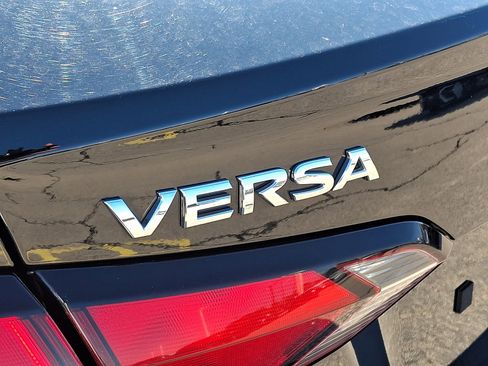 Used 2024 Nissan Versa SV image 30