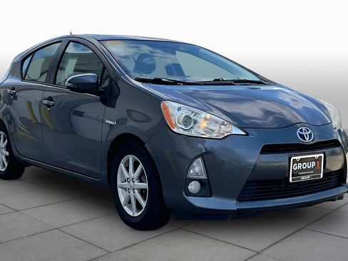 Used 2012 Toyota Prius C Four FWD image 2
