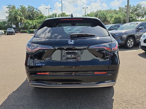Used 2024 Honda HR-V EX-L image 7
