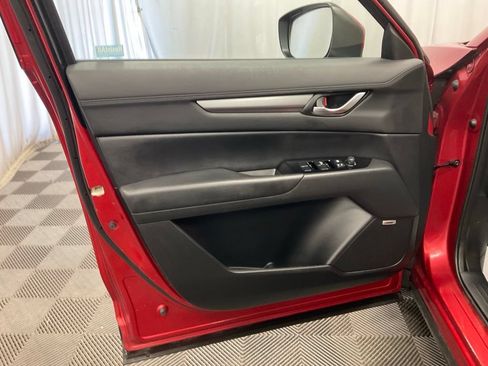 Used 2017 MAZDA CX-5 Touring w/ Preferred Equipment Package AWD/4WD image 10