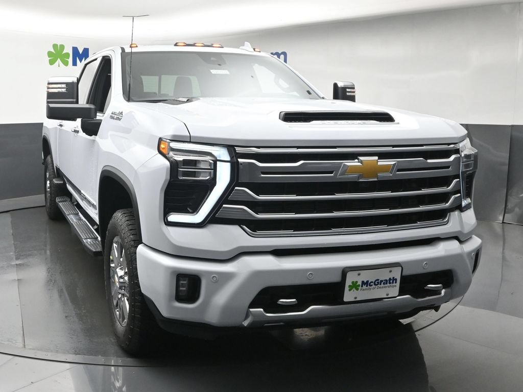 New 2026 Chevrolet Silverado 2500 High Country w/ Technology Package AWD/4WD image 5
