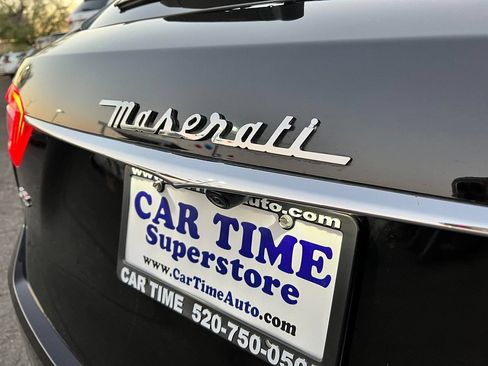 Used 2018 Maserati Levante S AWD/4WD image 5