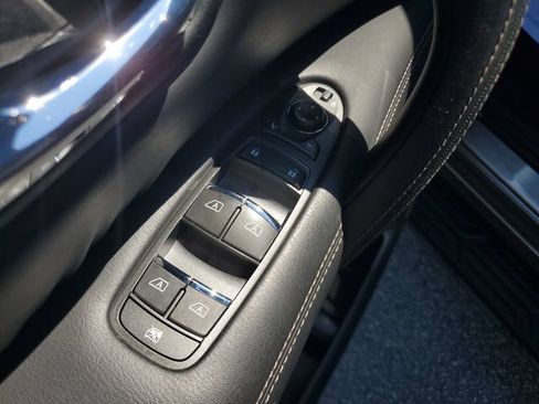 Used 2023 Nissan Armada Platinum w/ Captain's Chairs Package AWD/4WD image 23
