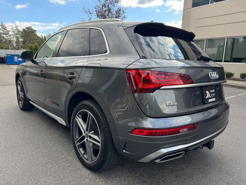 Used 2022 Audi Q5 e Premium Plus w/ Premium Plus Package AWD/4WD image 8