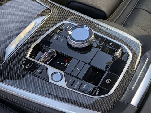 New 2027 BMW X7 M60i AWD/4WD image 18