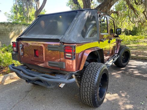 Used 2007 Jeep Wrangler Unlimited Sahara image 6