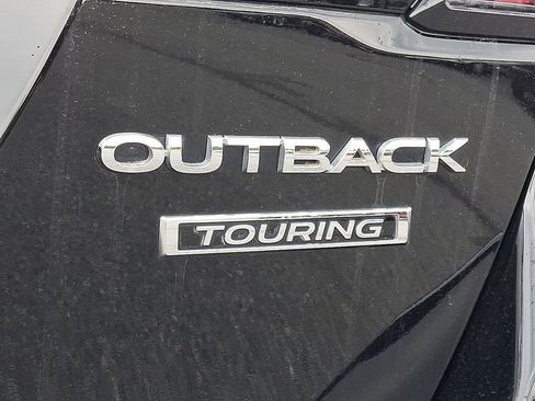 Used 2024 Subaru Outback Touring AWD/4WD image 29