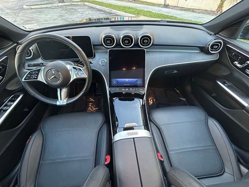 Used 2025 Mercedes-Benz C 300 Sedan image 10
