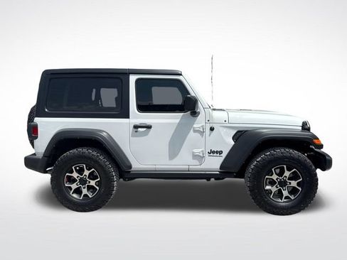 Used 2022 Jeep Wrangler Sport AWD/4WD image 7