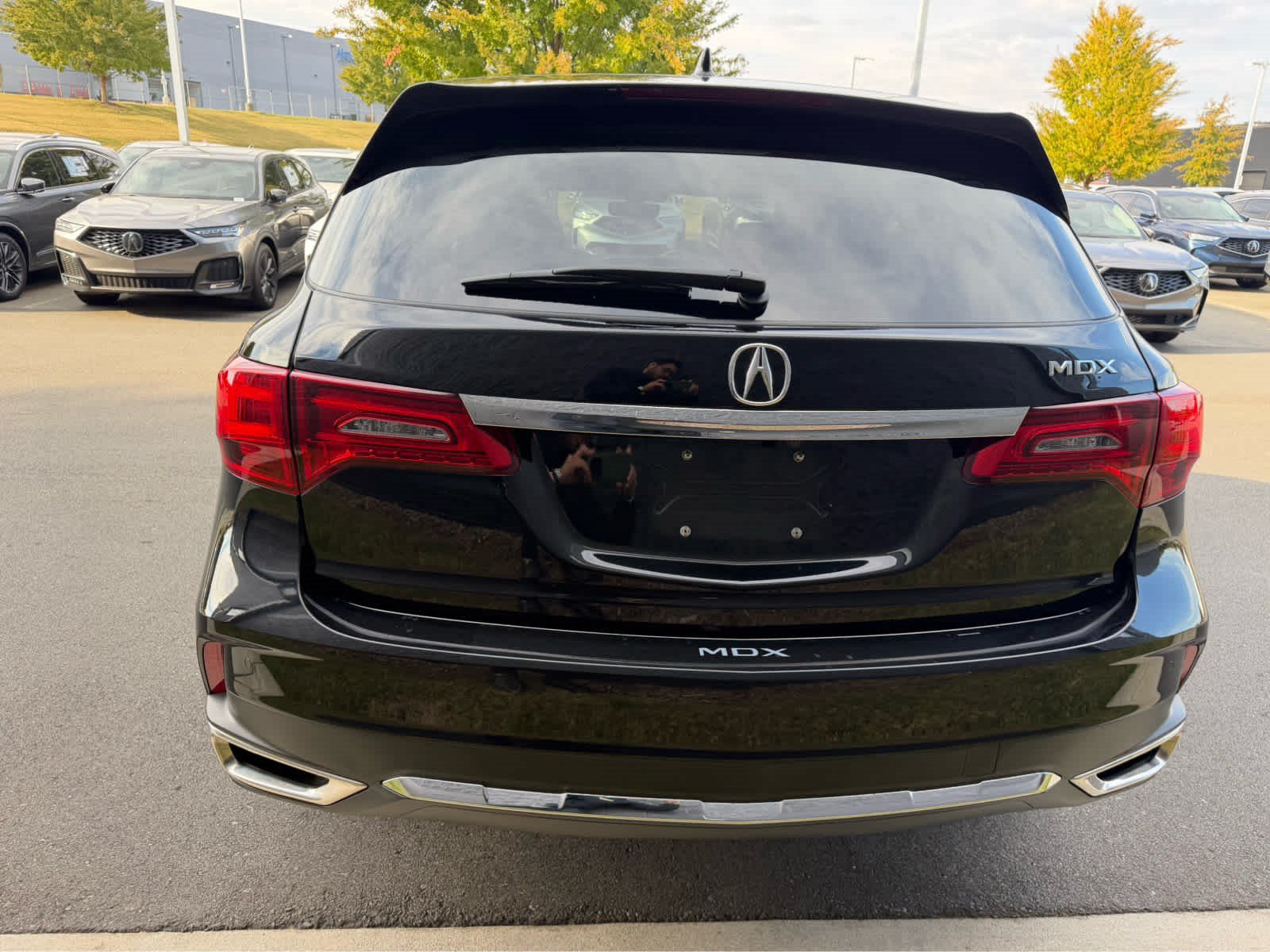 Used 2019 Acura MDX w/ Technology Package FWD image 9