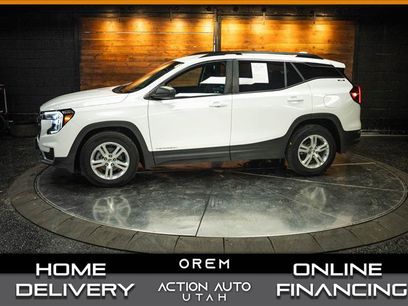 Used 2024 GMC Terrain SLE w/ Driver Convenience Package