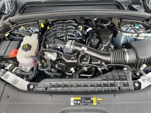 Used 2025 Jeep Grand Cherokee Summit AWD/4WD image 31