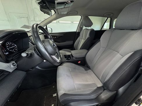 Used 2023 Subaru Outback Premium AWD/4WD image 13