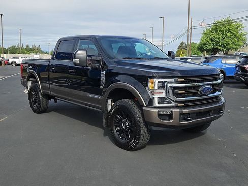Used 2022 Ford F350 King Ranch w/ Tremor Off-Road Package AWD/4WD image 8