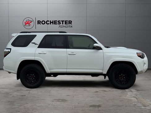 Used 2024 Toyota 4Runner TRD Off-Road Premium w/ Off Road Premium Plus Package AWD/4WD image 6