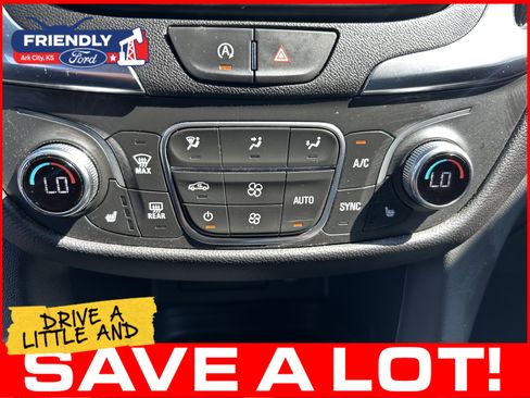 Used 2024 Chevrolet Equinox LT AWD/4WD image 26