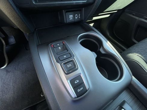 Used 2023 Honda Ridgeline Sport image 15