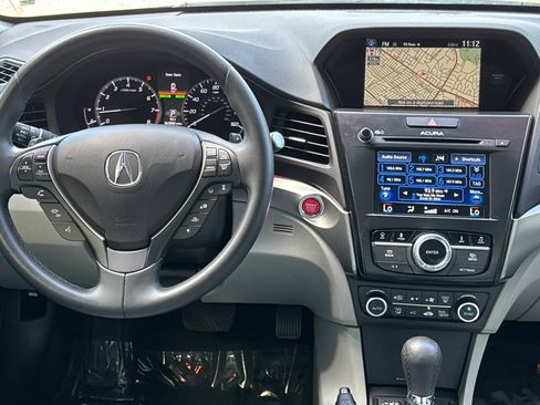 Used 2016 Acura ILX FWD image 17