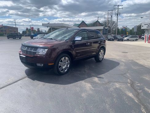 Used 2009 Lincoln MKX AWD image 3
